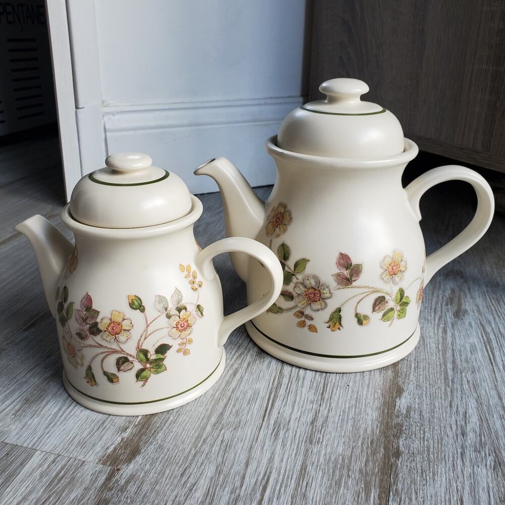 Vintage Marks & Spencer M&S Autumn Leaves Tea Pot Coffee Pot w Lid Set of 2